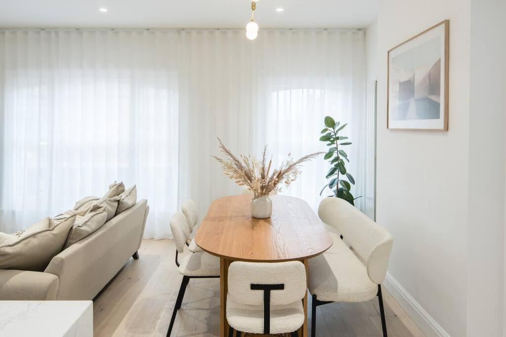Elegant 2 Bedroom In Fulham Apartamento